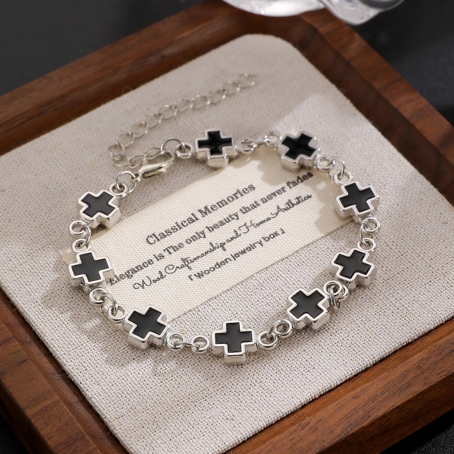 Plus Love Bracelette