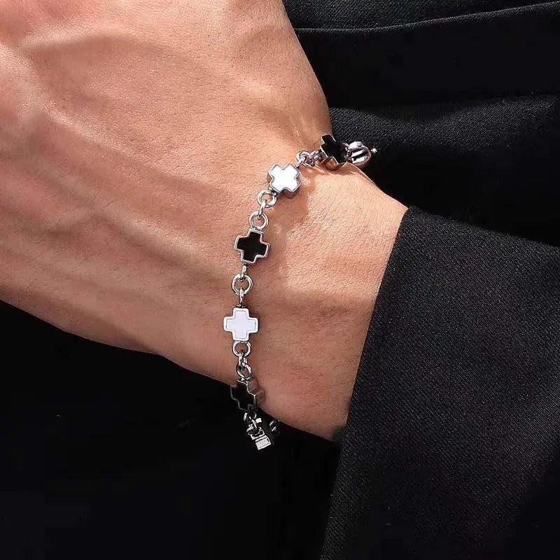Plus Love Bracelette