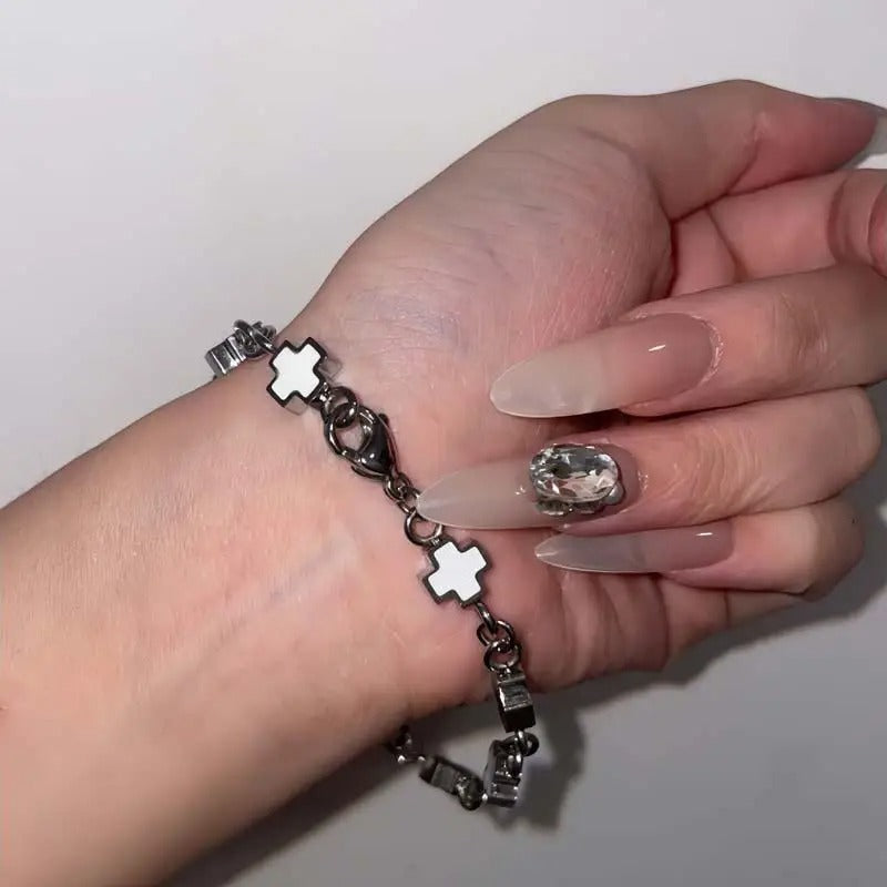 Plus Love Bracelette