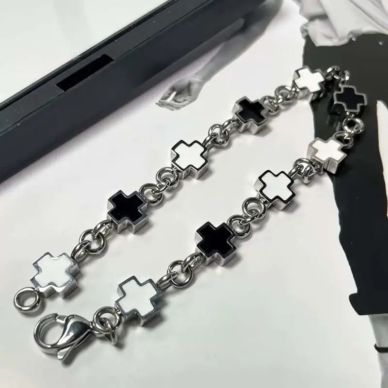 Plus Love Bracelette